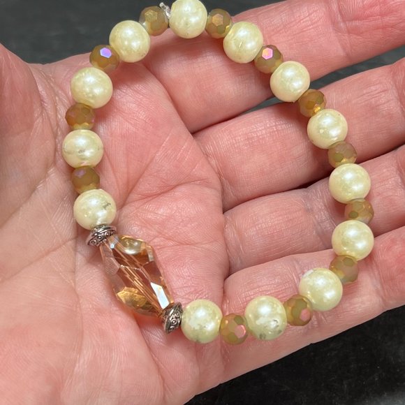 "The Kai" Beaded Bracelet Stack Semi Precious Chunky Agate Jade Shell Pearl New! - Picture 7 of 11